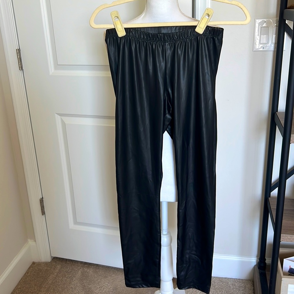 Guess Black Faux Leather Leggings Size Small